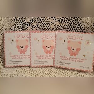 Three Creme hydrogel lip mask